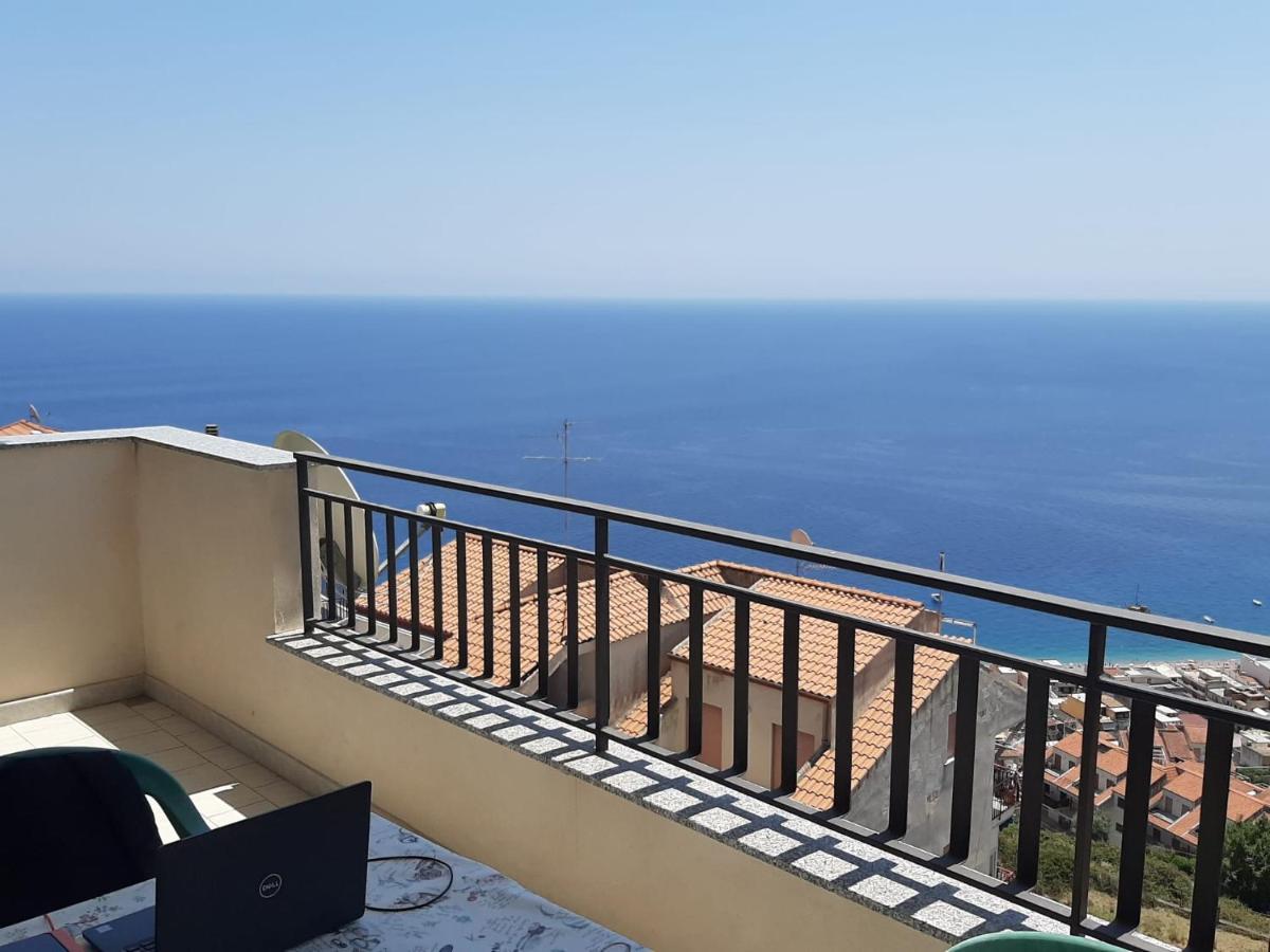 Apartamento Casa Vacanze Andreana Letojanni Exterior foto