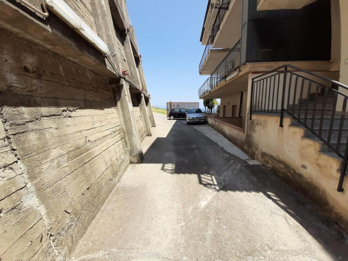 Apartamento Casa Vacanze Andreana Letojanni Exterior foto