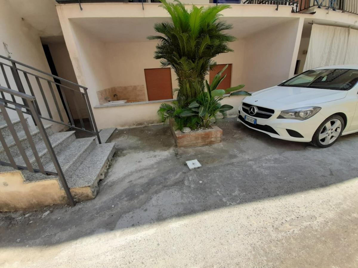 Apartamento Casa Vacanze Andreana Letojanni Exterior foto