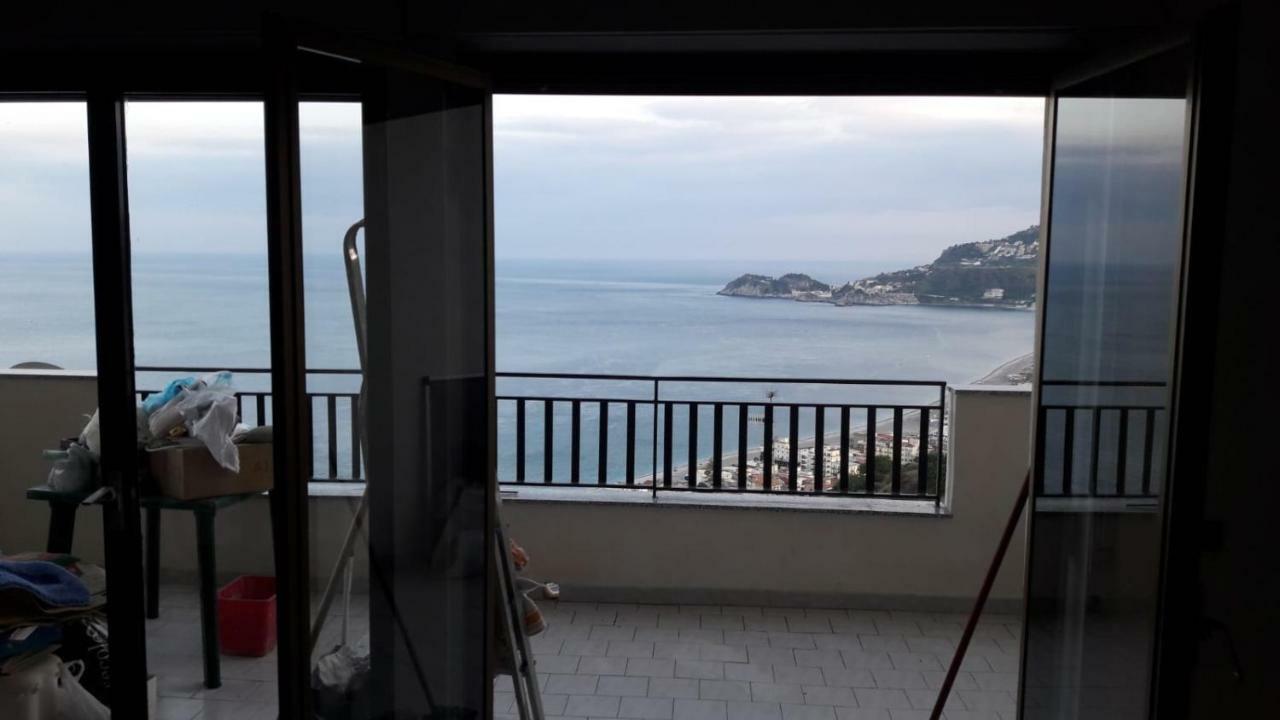 Apartamento Casa Vacanze Andreana Letojanni Exterior foto